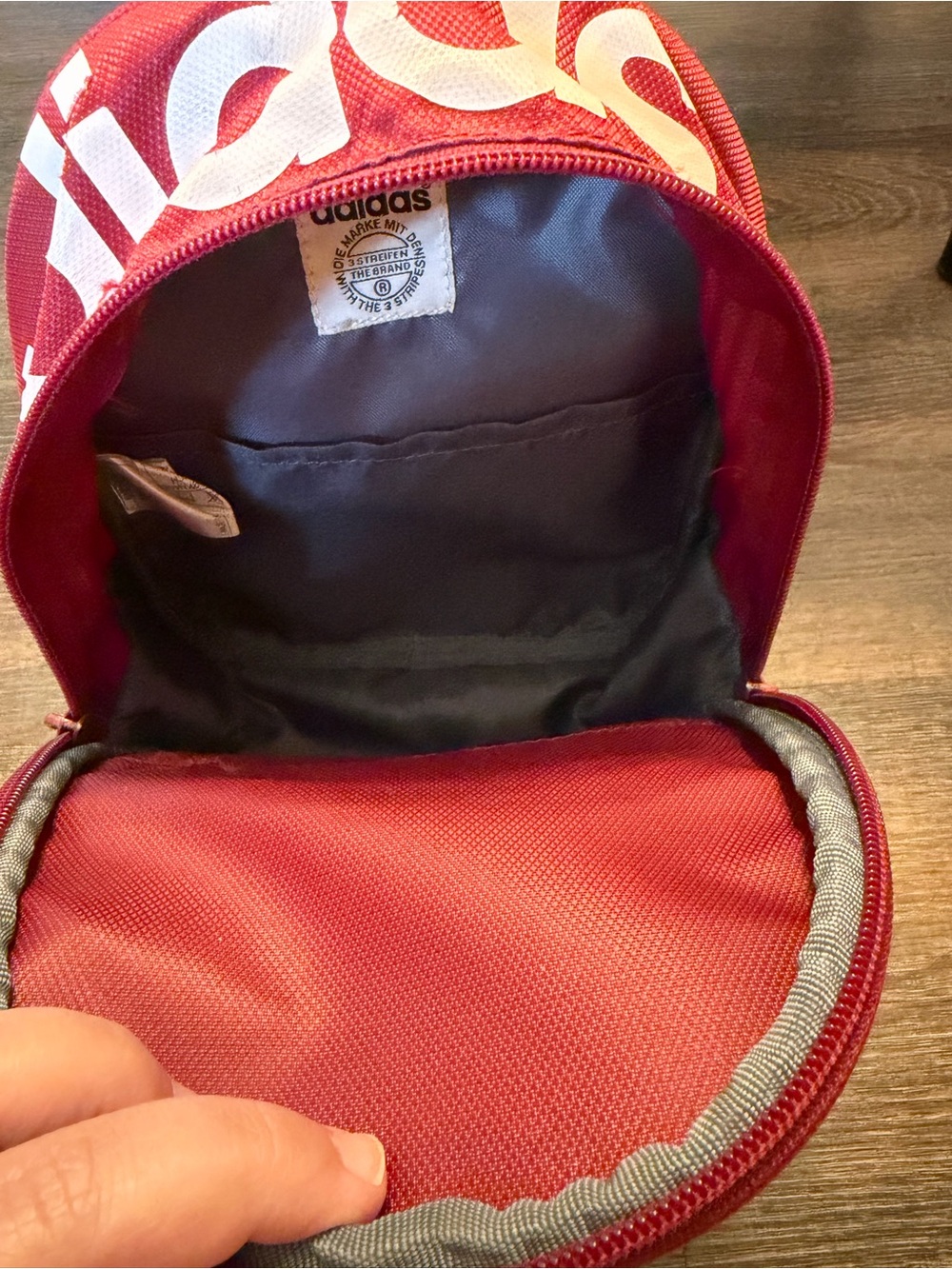 Adidas mini backpack - Picture 6 of 7